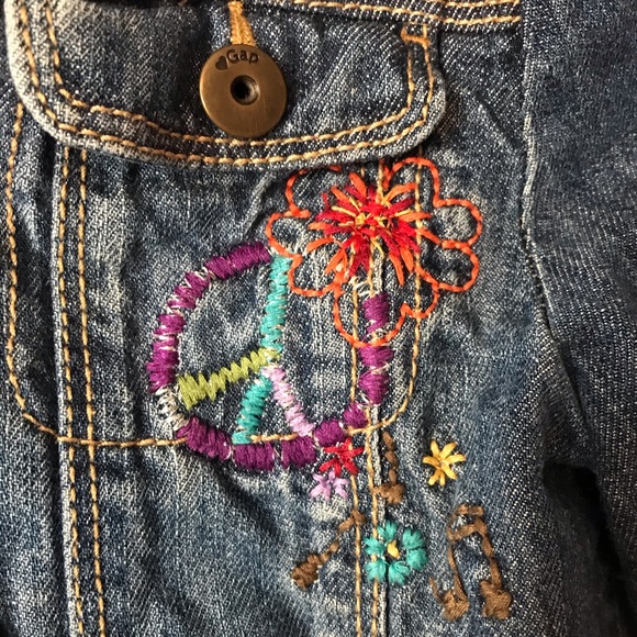 GAP Embroidered Jean Jacket - Picture 3 of 8